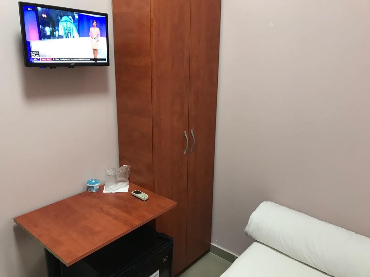 Hostel Tripoli Palace Bukarest Kültér fotó