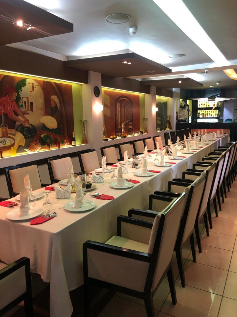 Hostel Tripoli Palace Bukarest Kültér fotó